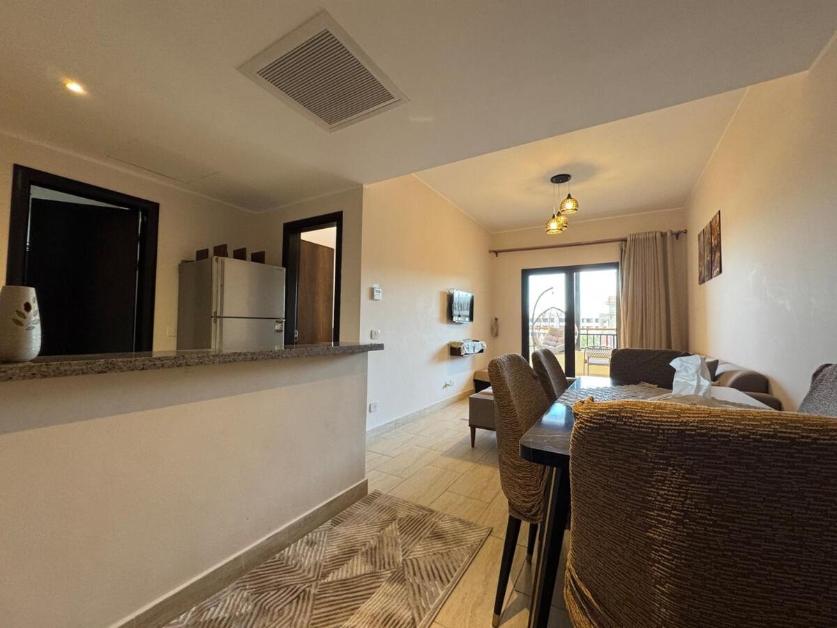 Sun & Fun Aldau Heights One Bedroom In Apartment *